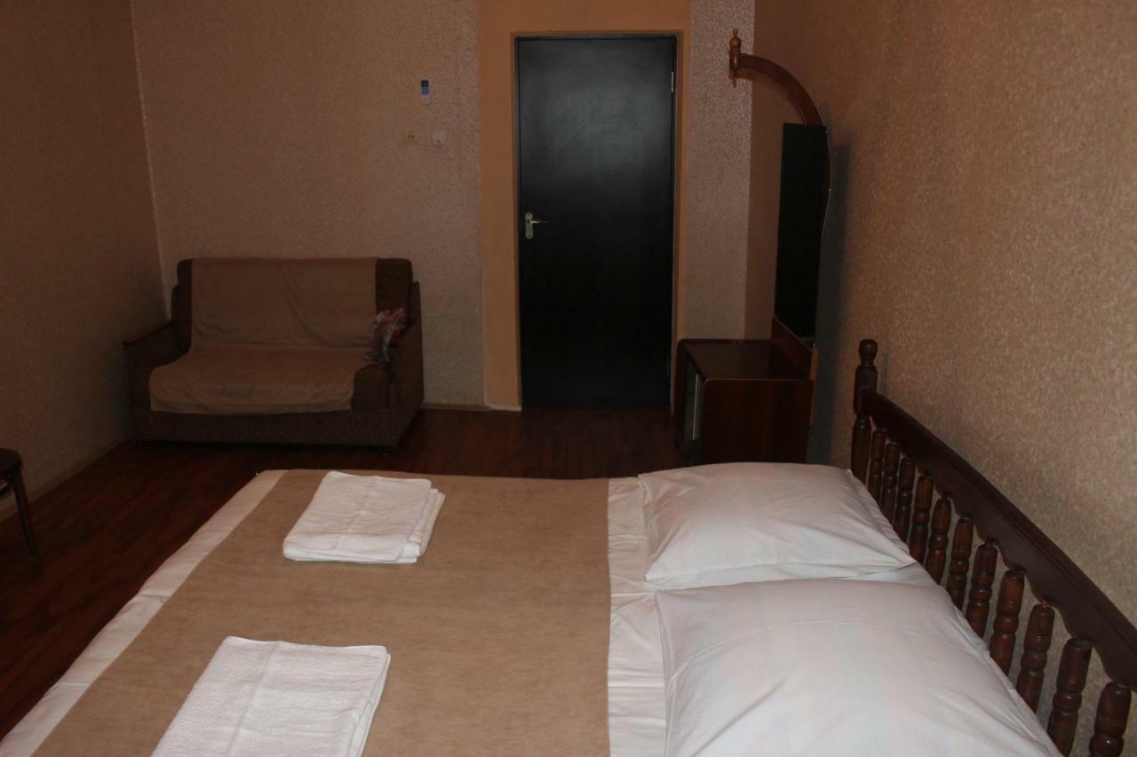 Zarzma Hotel Koetaisi Buitenkant foto