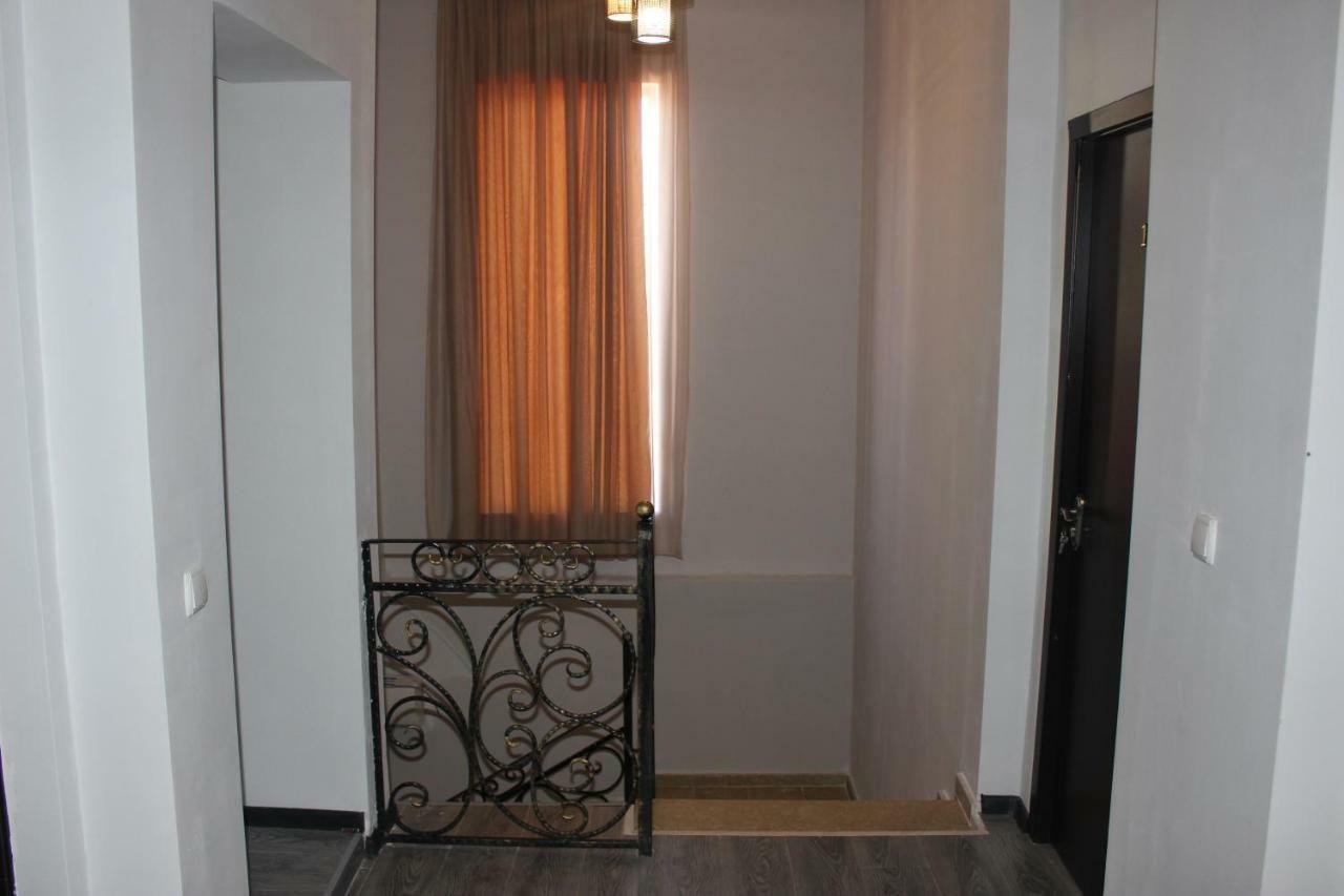 Zarzma Hotel Koetaisi Buitenkant foto